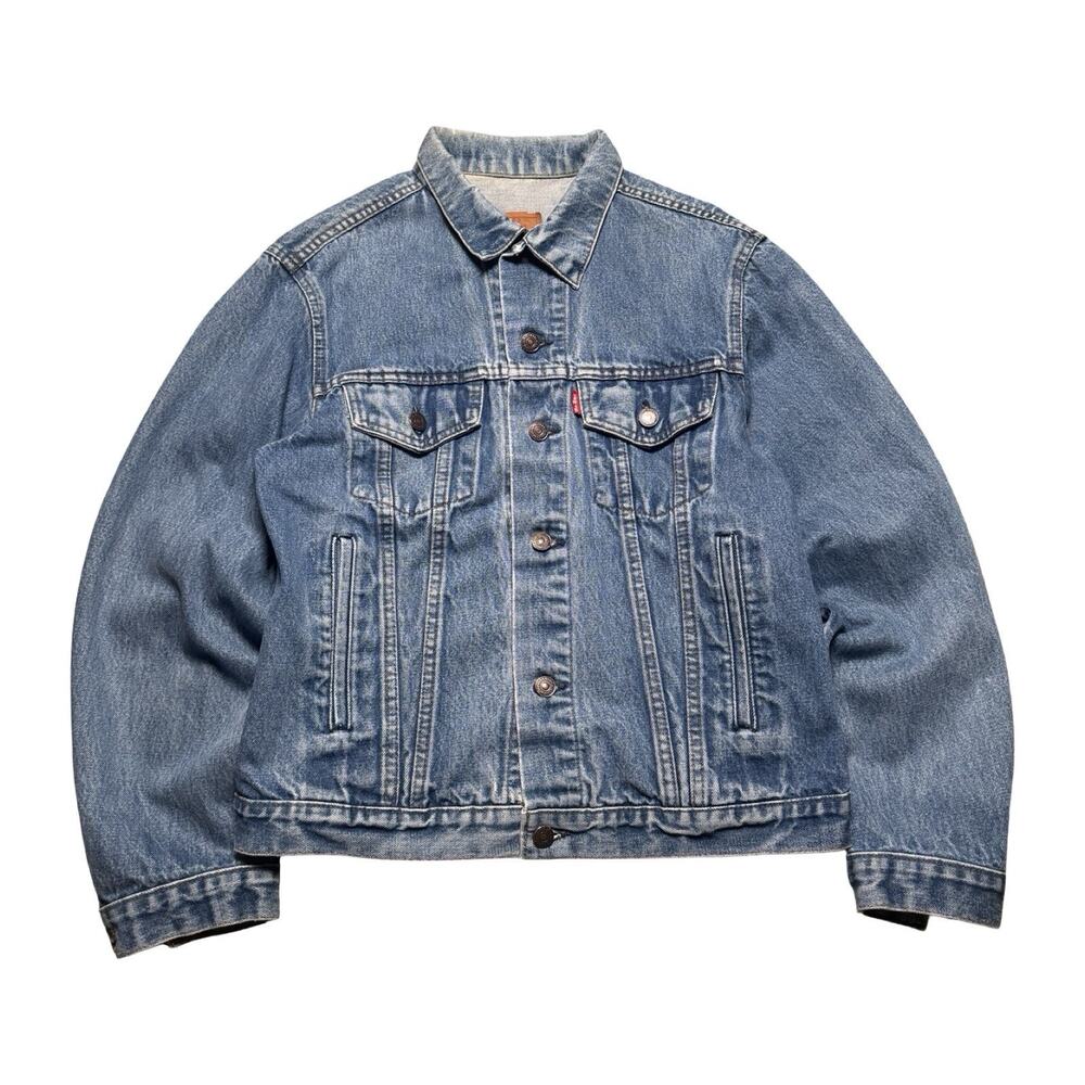 Vintage Levis Trucker Jacket Mens M Light Wash Blue Denim 70506 USA 90s